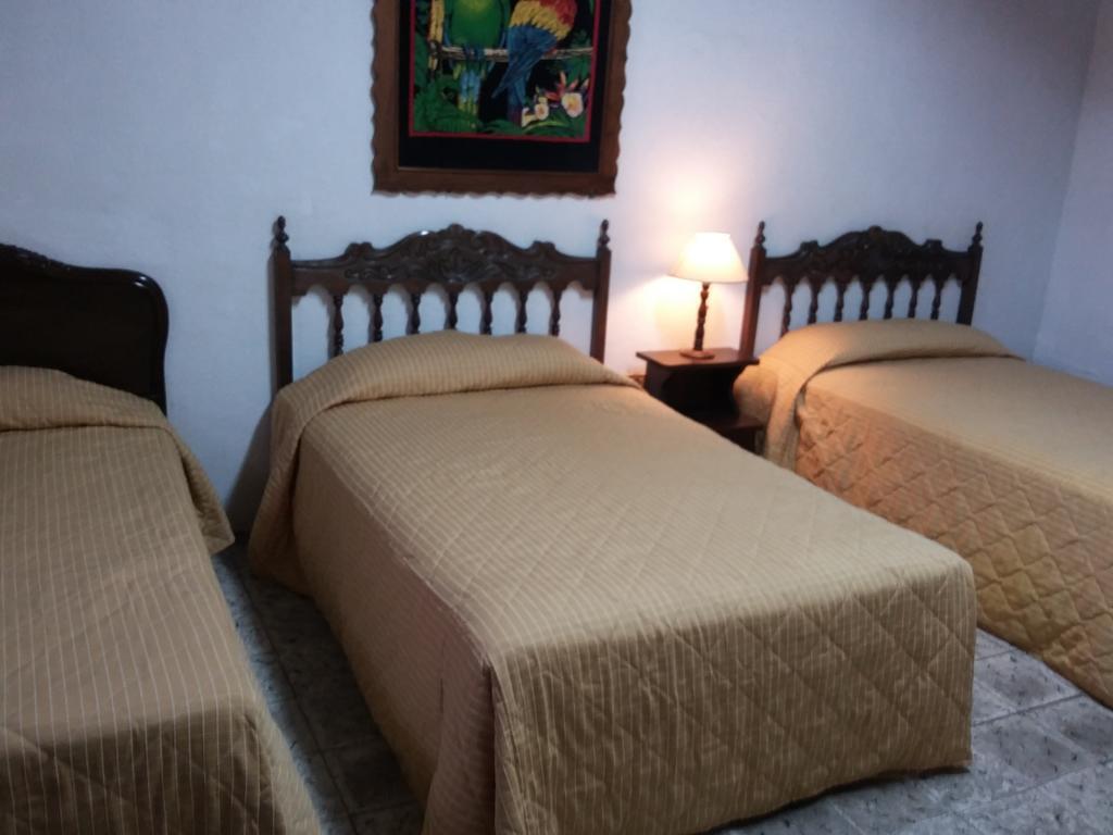 Hotel Santa Clara Antigua Zimmer foto